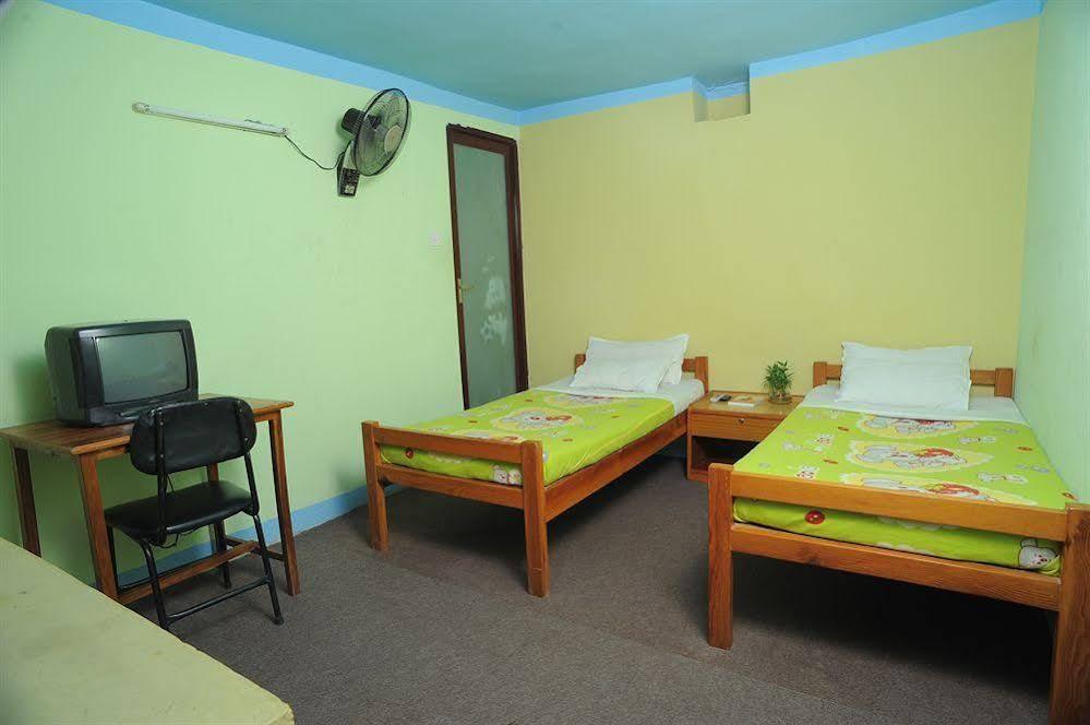 Hotel Himalaya Yoga Катманду Екстер'єр фото