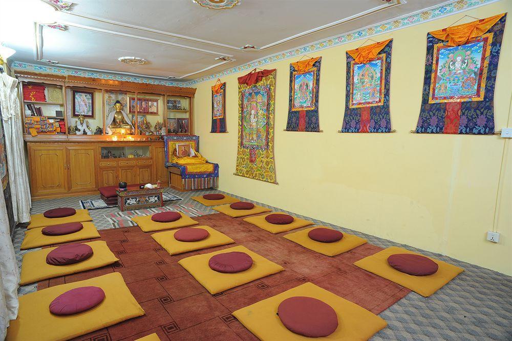 Hotel Himalaya Yoga Катманду Екстер'єр фото
