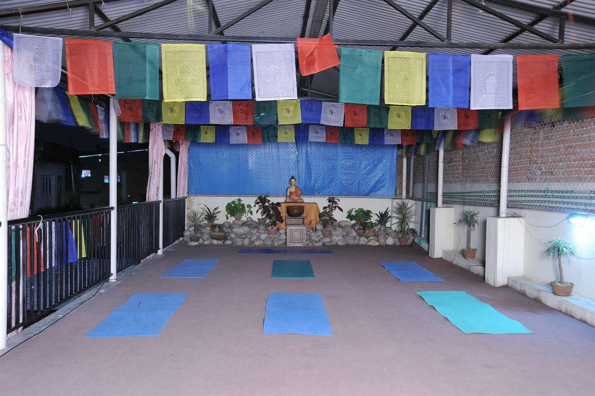 Hotel Himalaya Yoga Катманду Екстер'єр фото