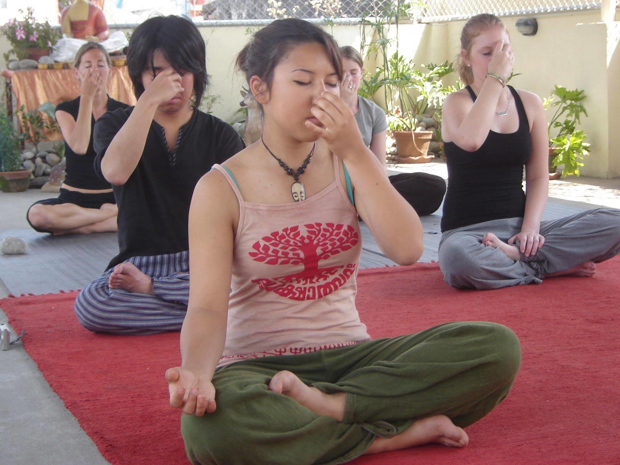 Hotel Himalaya Yoga Катманду Екстер'єр фото